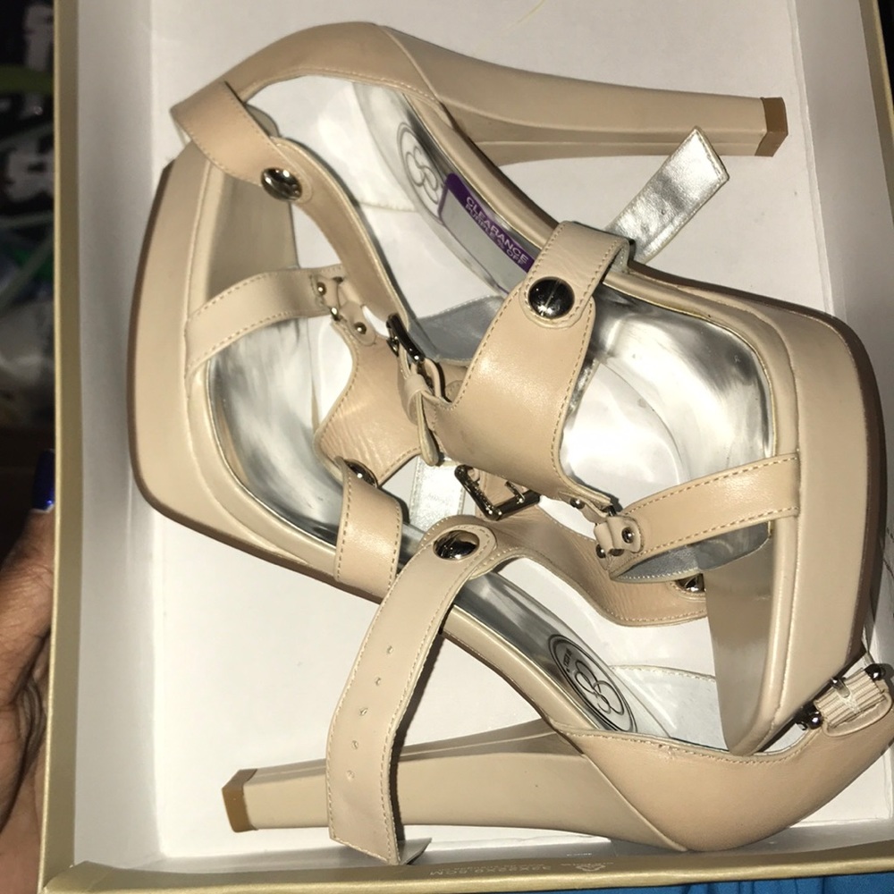 BRAND NEW Jessica Simpson Nude Heels